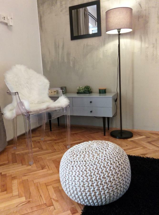 Apartman For 4 - Lovreta Makarska Eksteriør billede